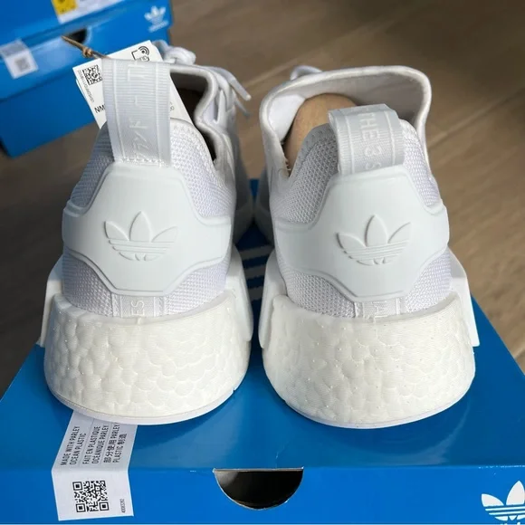 adidas NMD R1 Primeblue - Picture 9 of 9